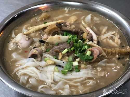 三鲜粉是哪里的（南宁三鲜粉是哪三鲜）-第1张图片-厨房小当家