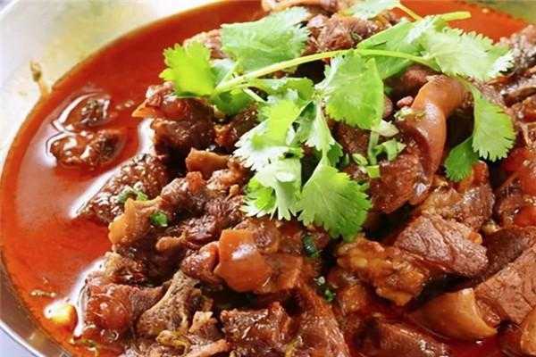 新乡葛记红焖羊肉做法,哪里学红焖羊肉最正宗-第2张图片-厨房小当家 新乡葛记红焖羊肉做法,哪里学红焖羊肉最正宗-第2张图片-厨房小当家