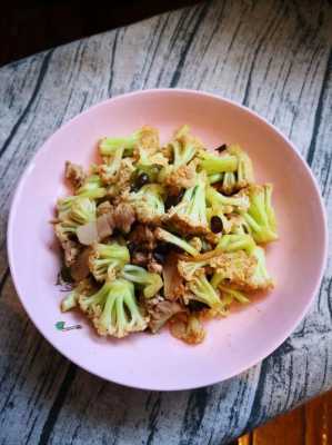 豆豉爆花菜的做法,豆豉哪里好吃-第2张图片-厨房小当家 豆豉爆花菜的做法,豆豉哪里好吃-第2张图片-厨房小当家