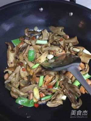 牛肝菌哪里有卖(泡椒牛肝菌的做法)-第1张图片-厨房小当家 牛肝菌哪里有卖(泡椒牛肝菌的做法)-第1张图片-厨房小当家