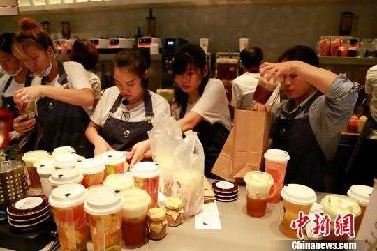 现在的奶茶生意怎么样(现在的奶茶生意怎么样了)-第1张图片-厨房小当家 现在的奶茶生意怎么样(现在的奶茶生意怎么样了)-第1张图片-厨房小当家