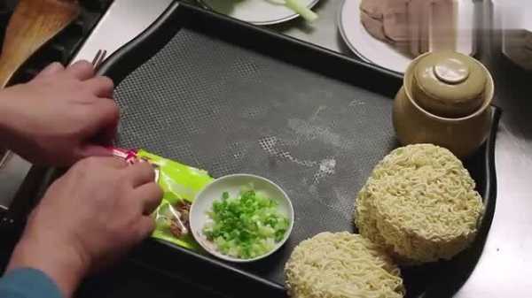 泡面食堂怎么样啊(深夜食堂黄磊做的方便面怎么做)-第1张图片-厨房小当家 泡面食堂怎么样啊(深夜食堂黄磊做的方便面怎么做)-第1张图片-厨房小当家