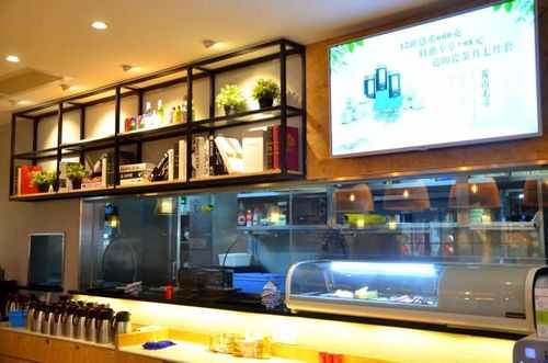 寿司怎么样能吸引客人（寿司店门口放什么比较吸引人）-第2张图片-厨房小当家