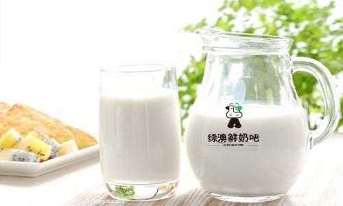 澳牛的鲜奶怎么样啊,绿澳鲜牛奶怎么样好喝吗-第1张图片-厨房小当家