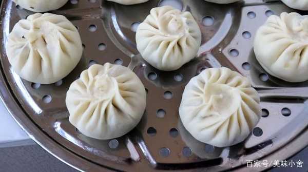 烫面包子怎么和面,烫面包子是哪里的特产-第3张图片-厨房小当家 烫面包子怎么和面,烫面包子是哪里的特产-第3张图片-厨房小当家