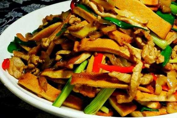 豆干炒肉起源于哪里,香干炒肉丝哪里的菜好吃-第3张图片-厨房小当家