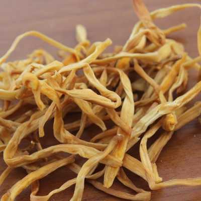 干的黄花菜哪里买（干的黄花菜哪里买的到）-第2张图片-厨房小当家