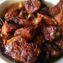 哪里有教做烧肉的(顶级大厨教你红烧牛肉)-第1张图片-厨房小当家 哪里有教做烧肉的(顶级大厨教你红烧牛肉)-第1张图片-厨房小当家
