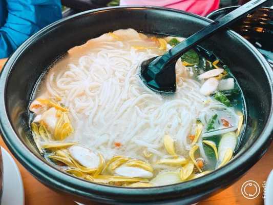 云南哪里可以学做米线(我想去云南学做过桥米线,去哪里最好)-第1张图片-厨房小当家 云南哪里可以学做米线(我想去云南学做过桥米线,去哪里最好)-第1张图片-厨房小当家