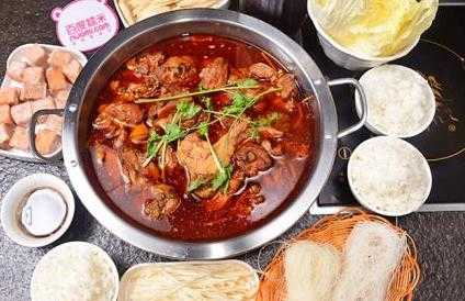 老鸡打火锅好吃吗,鸡本无敌是谁开的店-第3张图片-厨房小当家 老鸡打火锅好吃吗,鸡本无敌是谁开的店-第3张图片-厨房小当家