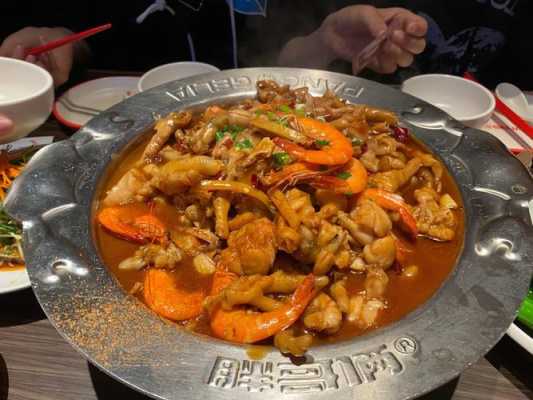 胖哥俩餐饮生意怎么样(胖哥俩肉蟹煲做法到底难不难)-第1张图片-厨房小当家 胖哥俩餐饮生意怎么样(胖哥俩肉蟹煲做法到底难不难)-第1张图片-厨房小当家