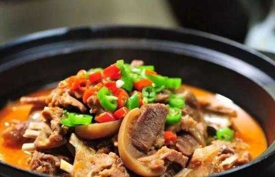 驴肉焖锅的正宗做法,焖锅技术哪里学好-第3张图片-厨房小当家 驴肉焖锅的正宗做法,焖锅技术哪里学好-第3张图片-厨房小当家