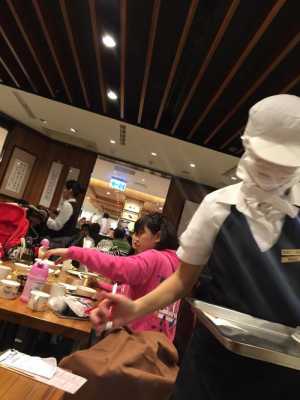 鼎泰丰里面工作怎么样(鼎泰丰工资待遇怎么样)-第3张图片-厨房小当家 鼎泰丰里面工作怎么样(鼎泰丰工资待遇怎么样)-第3张图片-厨房小当家