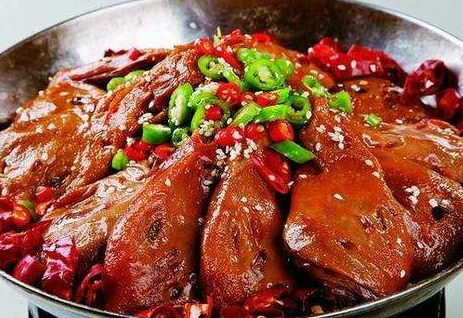 麻辣鸭头是哪里的菜(麻辣鸭头最正宗的做法)-第1张图片-厨房小当家 麻辣鸭头是哪里的菜(麻辣鸭头最正宗的做法)-第1张图片-厨房小当家