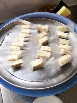 牛轧糖化了揭不开纸怎么办,牛扎糖纸哪里有卖的-第2张图片-厨房小当家 牛轧糖化了揭不开纸怎么办,牛扎糖纸哪里有卖的-第2张图片-厨房小当家