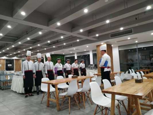 在日餐店上班怎么样(在日餐店上班怎么样啊)-第2张图片-厨房小当家 在日餐店上班怎么样(在日餐店上班怎么样啊)-第2张图片-厨房小当家