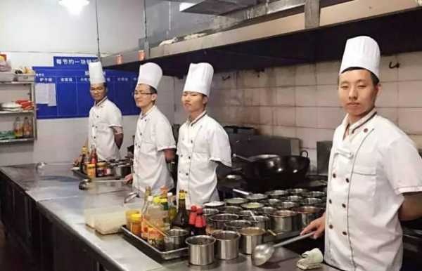 秦皇岛君唯餐饮工作怎么样（秦皇岛君唯餐饮工作怎么样啊）-第3张图片-厨房小当家