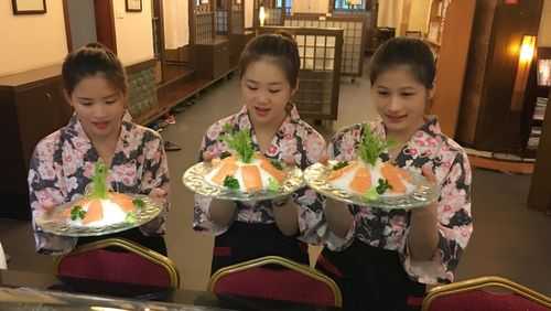 在日料店上班怎么样(传菜员累不累怎么样)-第3张图片-厨房小当家 在日料店上班怎么样(传菜员累不累怎么样)-第3张图片-厨房小当家
