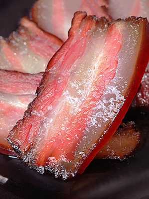 四川哪里的腊肉好吃(四川哪里的腊肉好吃正宗)-第1张图片-厨房小当家 四川哪里的腊肉好吃(四川哪里的腊肉好吃正宗)-第1张图片-厨房小当家