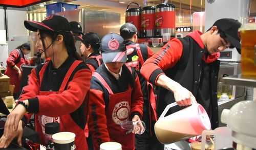 沪上阿姨工作怎么样累不累(沪上阿姨奶茶店上班累不累)-第1张图片-厨房小当家 沪上阿姨工作怎么样累不累(沪上阿姨奶茶店上班累不累)-第1张图片-厨房小当家