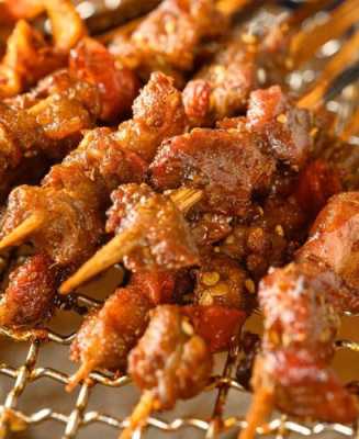 烤牛肉串用哪里的肉(烤牛肉串什么部位的最好)-第1张图片-厨房小当家 烤牛肉串用哪里的肉(烤牛肉串什么部位的最好)-第1张图片-厨房小当家