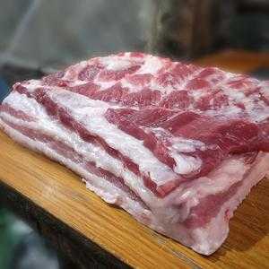 猪肉买回来颜色变淡发绿,素五花肉哪里买正宗-第2张图片-厨房小当家 猪肉买回来颜色变淡发绿,素五花肉哪里买正宗-第2张图片-厨房小当家