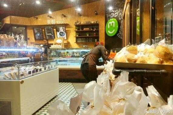 市场开面包店怎么样（市场开面包店怎么样赚钱）-第2张图片-厨房小当家