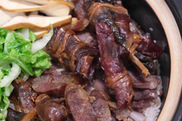 开一个煲仔饭怎么样(在小镇开一家煲仔饭怎么样,大概要多少预备,生意怎么样呢)-第3张图片-厨房小当家 开一个煲仔饭怎么样(在小镇开一家煲仔饭怎么样,大概要多少预备,生意怎么样呢)-第3张图片-厨房小当家