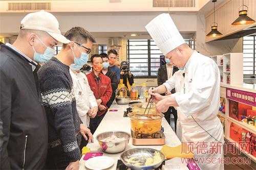 潮州哪里可以学烹饪(潮州学校用预制菜吗)-第1张图片-厨房小当家 潮州哪里可以学烹饪(潮州学校用预制菜吗)-第1张图片-厨房小当家