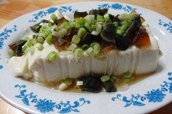 豆腐是哪里的菜(皮蛋豆腐是哪里的菜)-第3张图片-厨房小当家 豆腐是哪里的菜(皮蛋豆腐是哪里的菜)-第3张图片-厨房小当家