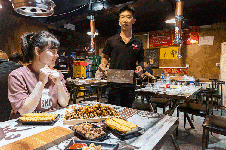 乡镇开烤串前景怎么样(乡镇上开烧烤店怎么样)-第3张图片-厨房小当家 乡镇开烤串前景怎么样(乡镇上开烧烤店怎么样)-第3张图片-厨房小当家