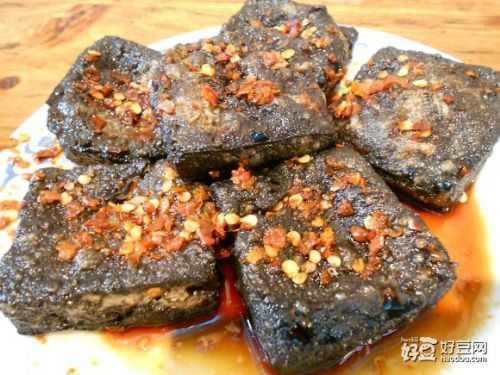 我想学臭豆腐，去哪学做臭豆腐比较好,去哪里学炸臭豆腐好-第3张图片-厨房小当家