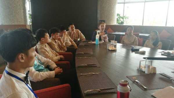 做餐饮怎么样给员工开会(做餐饮怎么样给员工开会呢)-第3张图片-厨房小当家 做餐饮怎么样给员工开会(做餐饮怎么样给员工开会呢)-第3张图片-厨房小当家