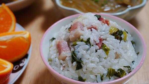 上海咸酸饭是什么,咸肉菜饭是哪里的美食啊-第1张图片-厨房小当家 上海咸酸饭是什么,咸肉菜饭是哪里的美食啊-第1张图片-厨房小当家