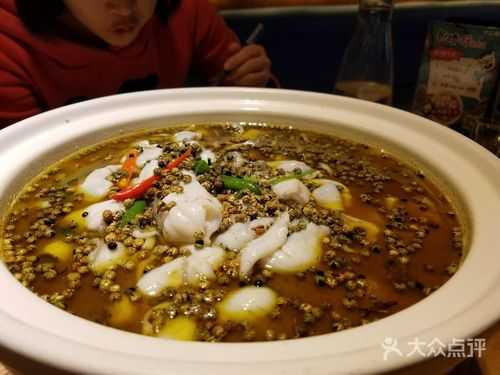 听说成都有个新晋的网红餐厅十三椒老坛酸菜鱼很火,有人吃过吗,椒颜酸菜鱼-第1张图片-厨房小当家 听说成都有个新晋的网红餐厅十三椒老坛酸菜鱼很火,有人吃过吗,椒颜酸菜鱼-第1张图片-厨房小当家