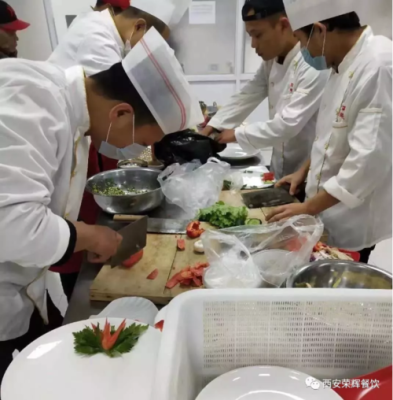 西安荣辉餐饮管理有限公司怎么样,在西安开家餐饮怎么样啊-第2张图片-厨房小当家 西安荣辉餐饮管理有限公司怎么样,在西安开家餐饮怎么样啊-第2张图片-厨房小当家