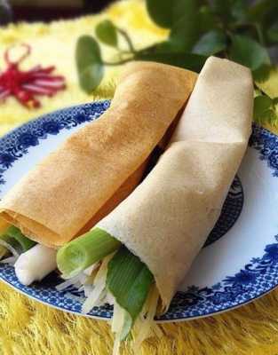 为什么水浒传中没人吃煎饼卷大葱,煎饼卷大葱是哪里的特色-第2张图片-厨房小当家 为什么水浒传中没人吃煎饼卷大葱,煎饼卷大葱是哪里的特色-第2张图片-厨房小当家