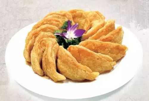 油炸菜饺是哪里特产(庐江油炸大饺子的做法)-第2张图片-厨房小当家 油炸菜饺是哪里特产(庐江油炸大饺子的做法)-第2张图片-厨房小当家