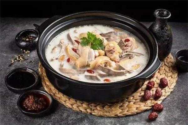 卖生肉和卖熟肉哪个挣钱,捞神猪肚鸡店利润怎么样啊-第2张图片-厨房小当家 卖生肉和卖熟肉哪个挣钱,捞神猪肚鸡店利润怎么样啊-第2张图片-厨房小当家