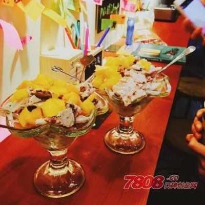 炒酸奶冬天生意怎么样，冬天卖炒酸奶生意好吗,餐饮店促销酸奶工作怎么样啊-第1张图片-厨房小当家