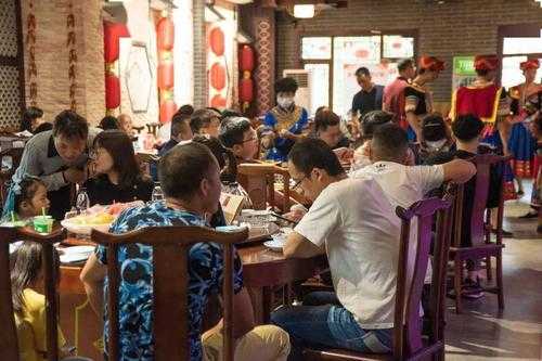 我的餐厅刚开张,怎么迅速吸引人气,怎么样帮餐饮店拉人气呢-第3张图片-厨房小当家 我的餐厅刚开张,怎么迅速吸引人气,怎么样帮餐饮店拉人气呢-第3张图片-厨房小当家