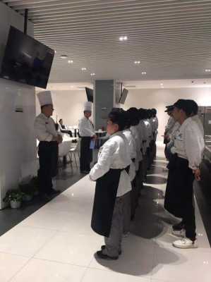 厨房菜品创新会议怎么开,怎么样创新餐厅后厨的菜肴设计-第1张图片-厨房小当家 厨房菜品创新会议怎么开,怎么样创新餐厅后厨的菜肴设计-第1张图片-厨房小当家