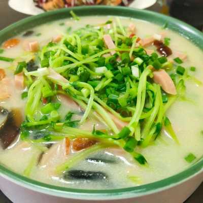 上汤豆苗是哪里的菜(上汤豆苗是什么菜)-第2张图片-厨房小当家 上汤豆苗是哪里的菜(上汤豆苗是什么菜)-第2张图片-厨房小当家