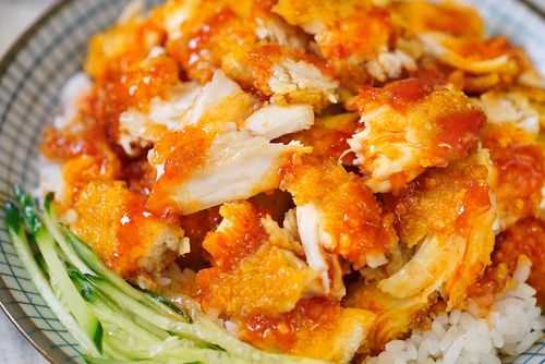 去哪里学做脆皮鸡饭（给烤肉饭脆皮鸡饭起个名字）-第2张图片-厨房小当家