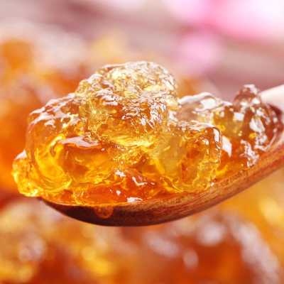 天然食用桃胶哪里可以买到,桃胶一般在哪里买的-第2张图片-厨房小当家 天然食用桃胶哪里可以买到,桃胶一般在哪里买的-第2张图片-厨房小当家