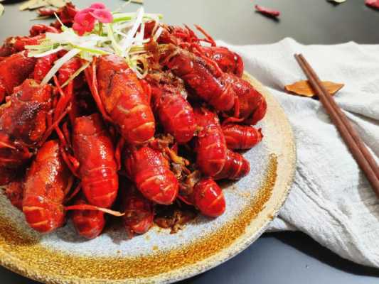 麻辣小龙虾能吃的部位,麻辣小龙虾哪个地方最出名-第2张图片-厨房小当家 麻辣小龙虾能吃的部位,麻辣小龙虾哪个地方最出名-第2张图片-厨房小当家