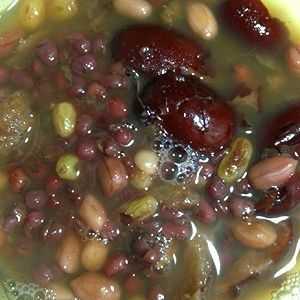 冰赤豆的做法,在哪里可以学做冰赤豆汤-第2张图片-厨房小当家 冰赤豆的做法,在哪里可以学做冰赤豆汤-第2张图片-厨房小当家