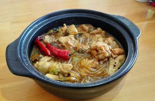 砂锅菜是哪里的特色菜,砂锅是哪里的特色菜啊-第3张图片-厨房小当家 砂锅菜是哪里的特色菜,砂锅是哪里的特色菜啊-第3张图片-厨房小当家
