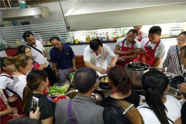 新乡小吃培训班哪里好(新乡好口味小吃培训怎样)-第1张图片-厨房小当家 新乡小吃培训班哪里好(新乡好口味小吃培训怎样)-第1张图片-厨房小当家