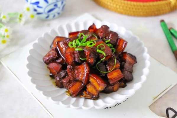 红烧肉是哪里的菜,红烧肉是哪里的名菜做的-第2张图片-厨房小当家 红烧肉是哪里的菜,红烧肉是哪里的名菜做的-第2张图片-厨房小当家